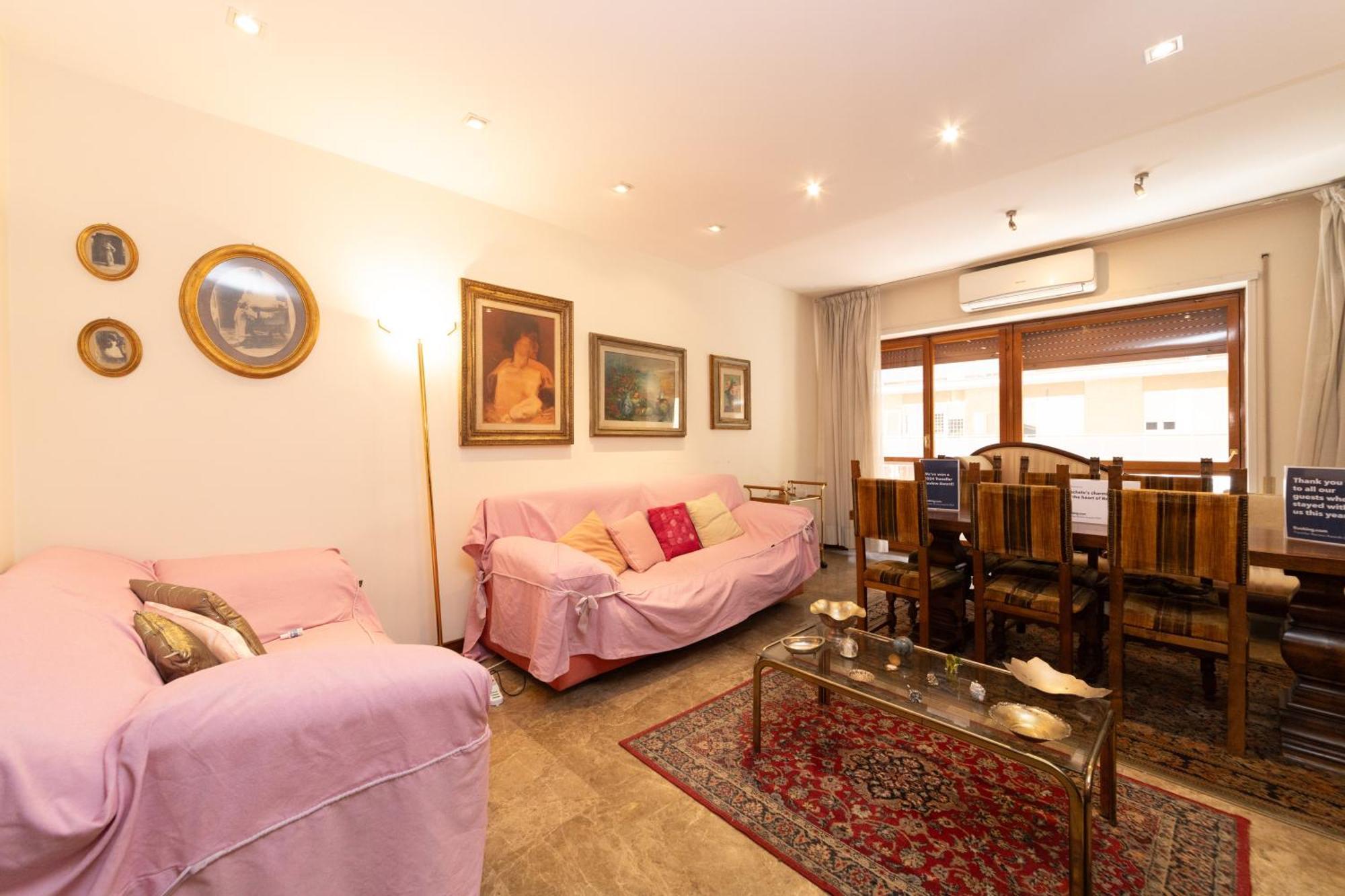 Rachele'S Charming House In The Heart Of Rome Apartment Bagian luar foto