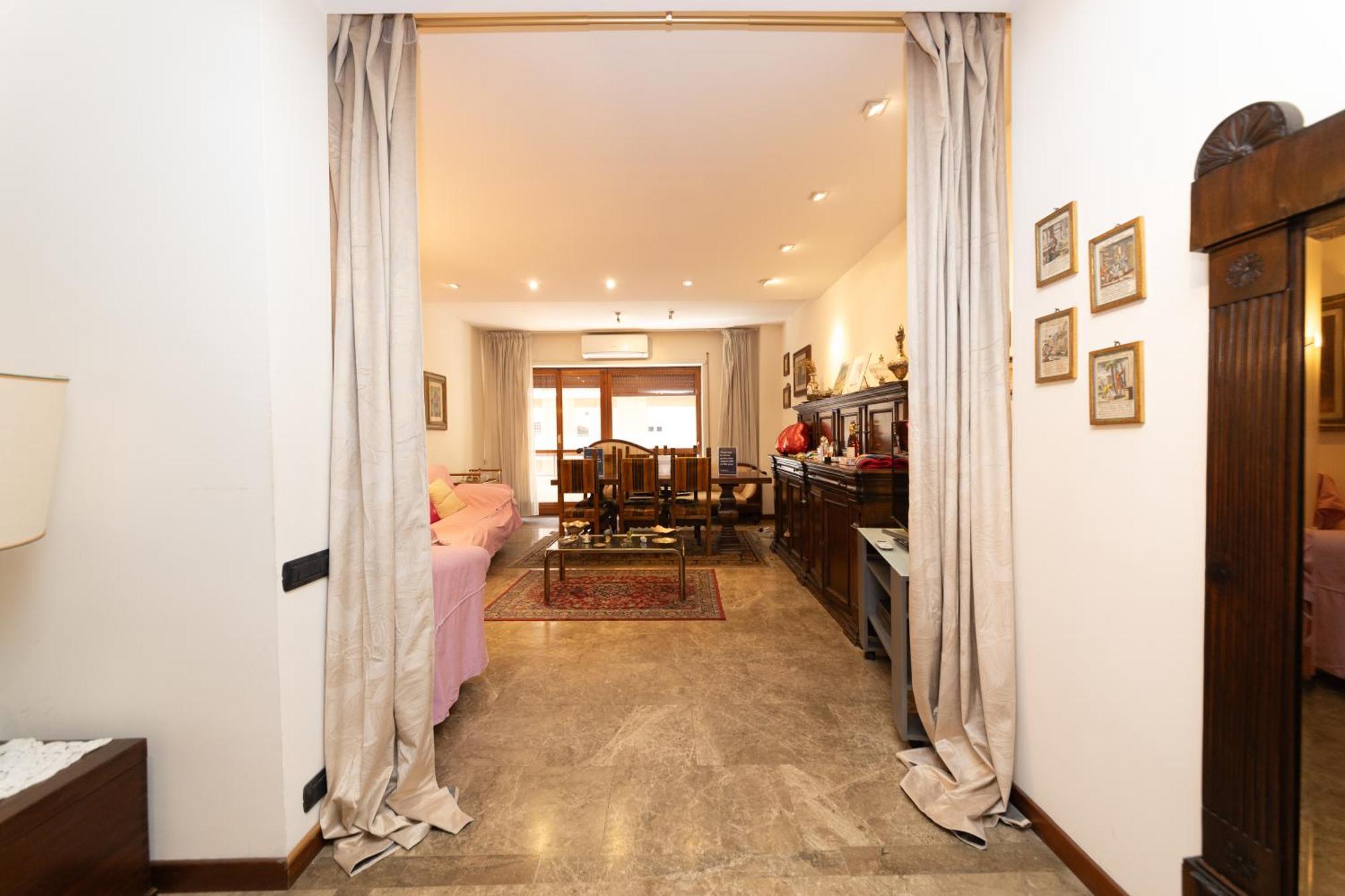 Rachele'S Charming House In The Heart Of Rome Apartment Bagian luar foto