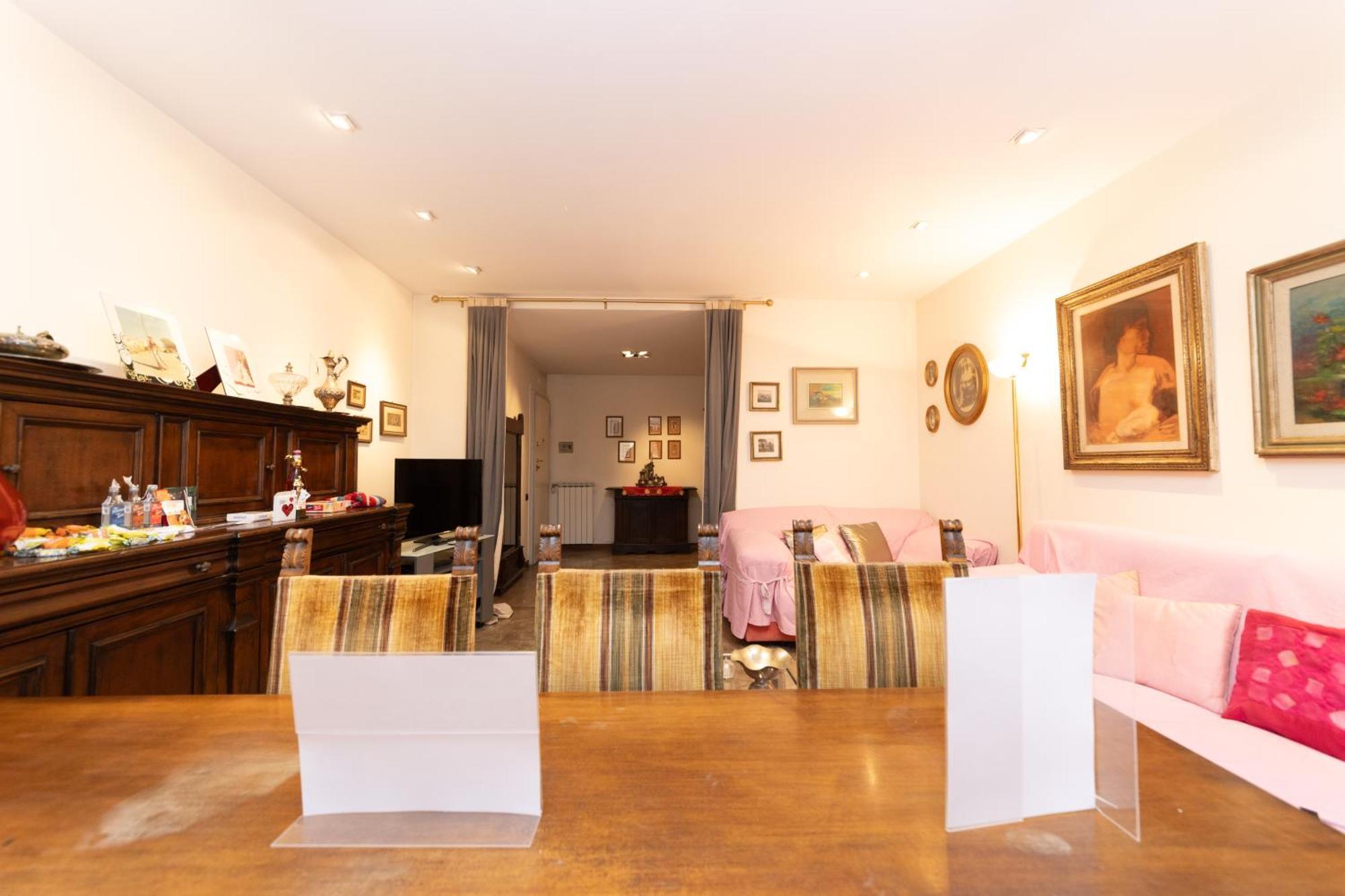 Rachele'S Charming House In The Heart Of Rome Apartment Bagian luar foto
